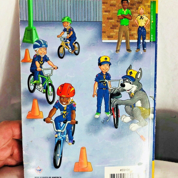 Vintage Cub Scout Wolf Handbook 1998 - Picture 5 of 5